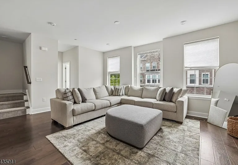 3 Coogan Ct — Photo 6