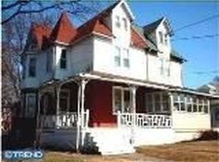 409 W Amosland Rd, Norwood, PA 19074