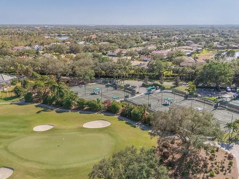 8251 Grand Palm Dr #3 — Photo 33