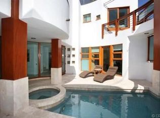 2920 The Strand, Manhattan Beach, CA 90266