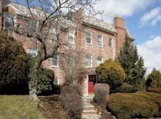 37 Commonwealth Ave APT 21, Newton, MA 02467