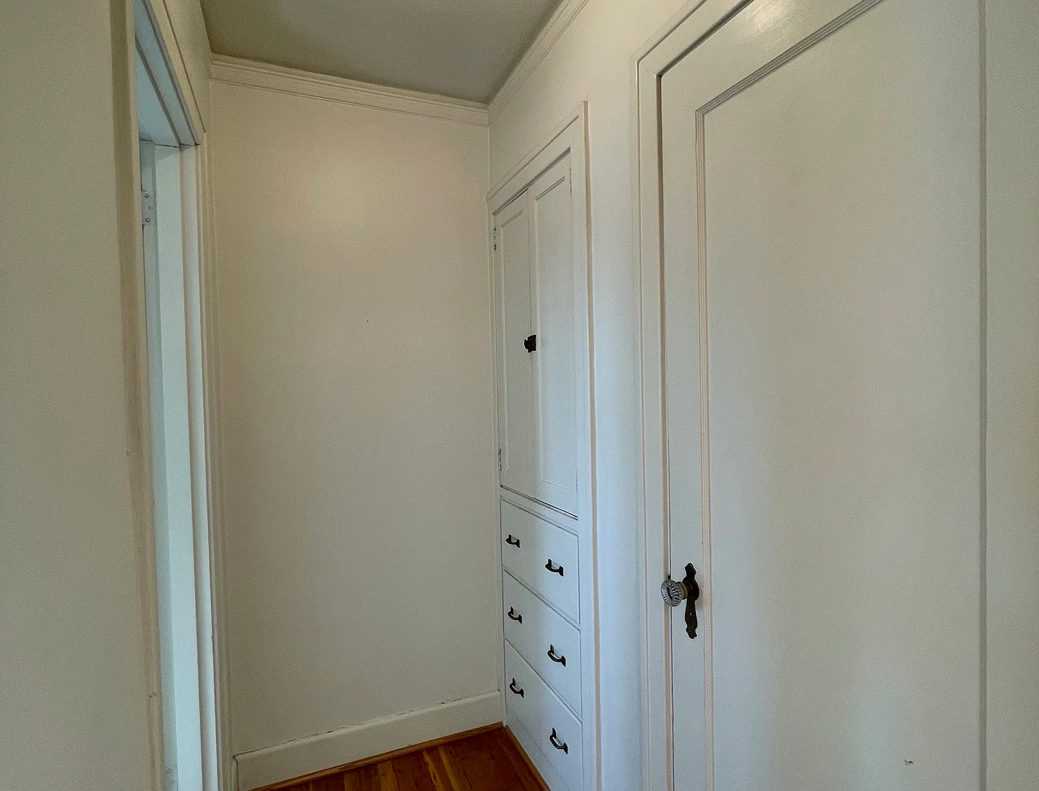Studio, 500 sqft, $1,350 — Photo 4