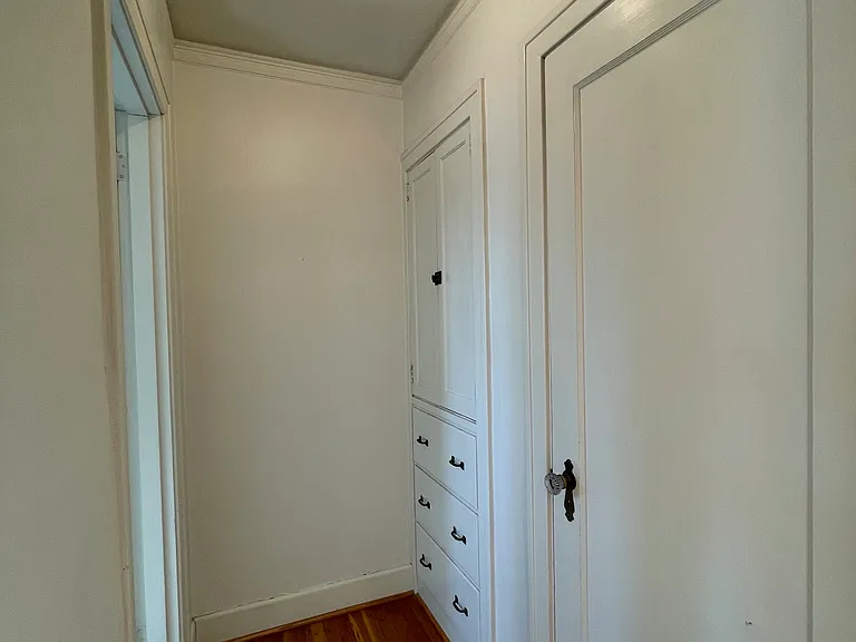3652 SE Stark St #33 — Photo 5