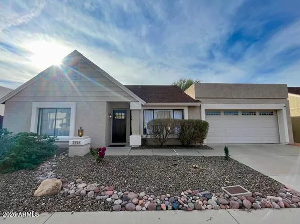 925 E WAGONER Road, Phoenix, AZ 85022