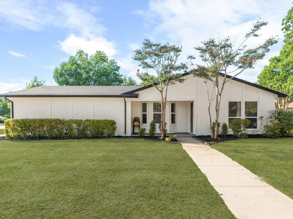 3101 Whisper Wood Ln, Bedford, TX 76021