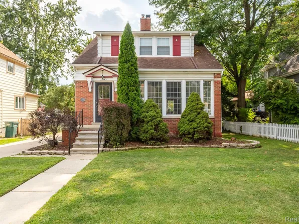 22143 Edison St, Dearborn, MI 48124