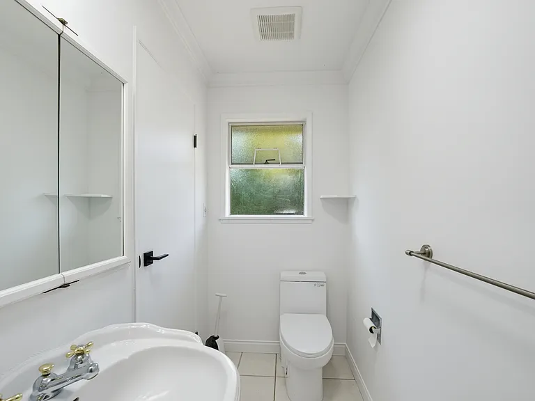 1341 Parker St — Photo 20