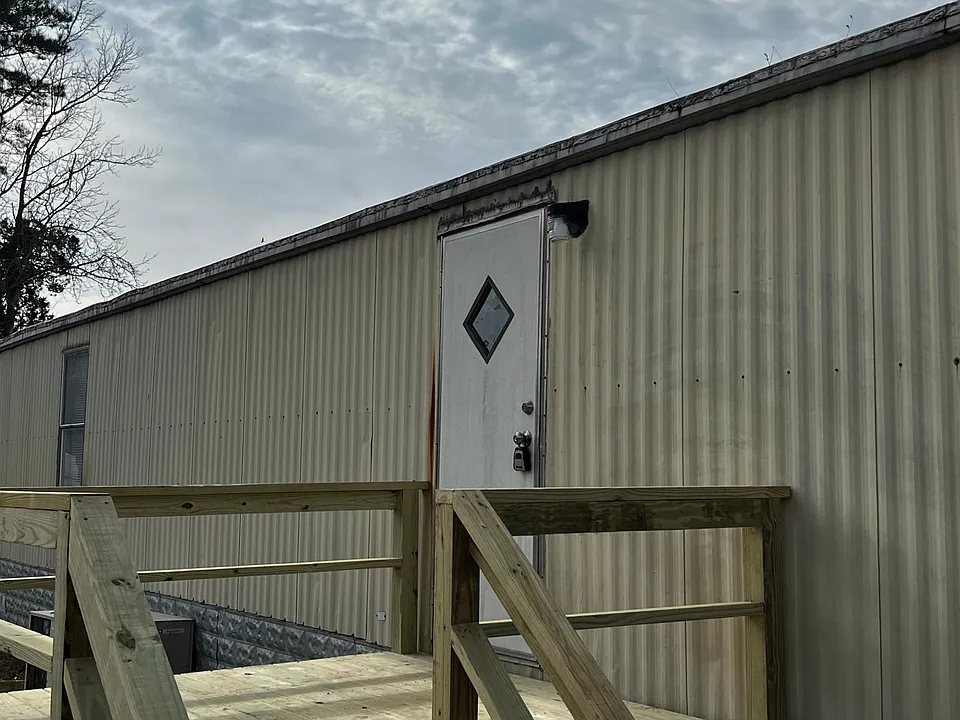 312 Becky Ln