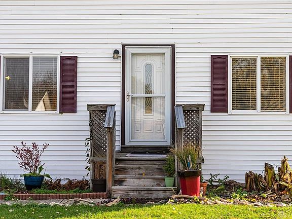 4th image of 1848 North Blvd