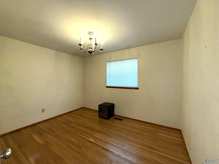 743 W Arbor Dr NW — Photo 9