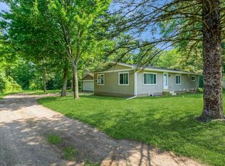 10014 Saint Croix Trl, North Branch, MN 55056