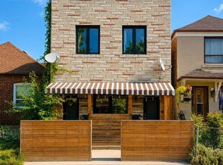 1623 Keele St, Toronto, ON M6M 3V8