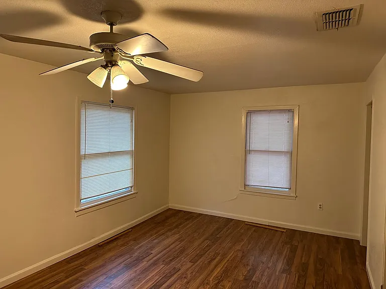 931 Cheatham St — Photo 19