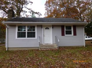 1 Jacob Perry Dr #B, Charlestown, RI 02813