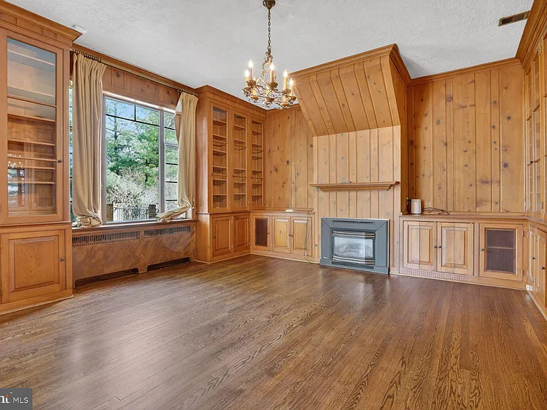 5553 Little Falls Rd — Photo 16