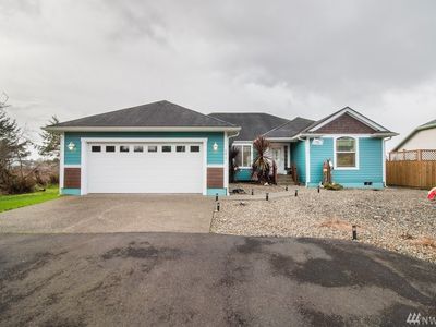 277 Octopus Ave NE, Ocean Shores, WA, 98569