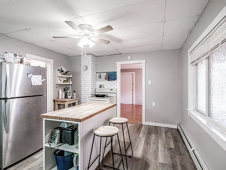 82 Foss St #2 — Photo 9