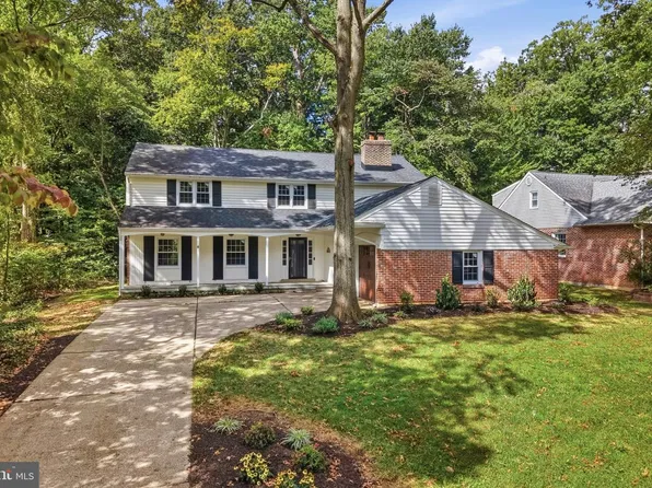 2003 Dogwood Ln, Wilmington, DE 19810