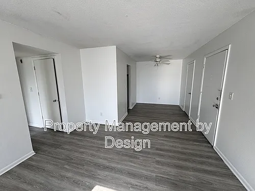 1039 5th St Photo 1