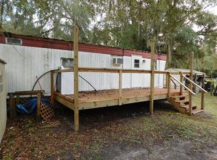 18670 NE 239th Ct, Fort Mc Coy, FL 32134