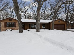 16800 Luther Way, Eden Prairie, MN 55346