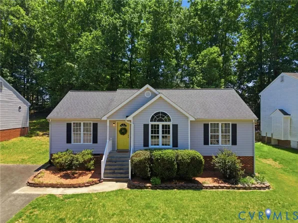 15213 Winding Ash Dr, Chesterfield, VA 23832