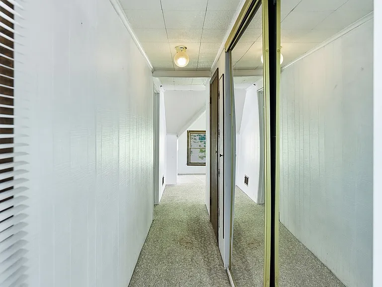 5227 Rees St — Photo 22