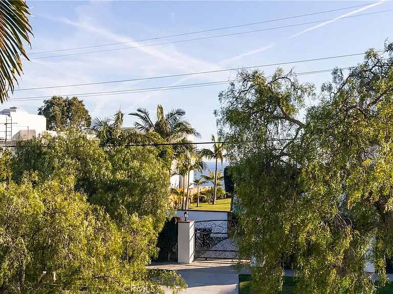 24421 Santa Clara Ave — Photo 31