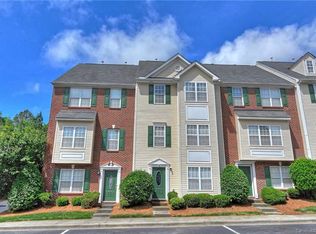 9950 Treeside Ln #9B, Matthews, NC 28105