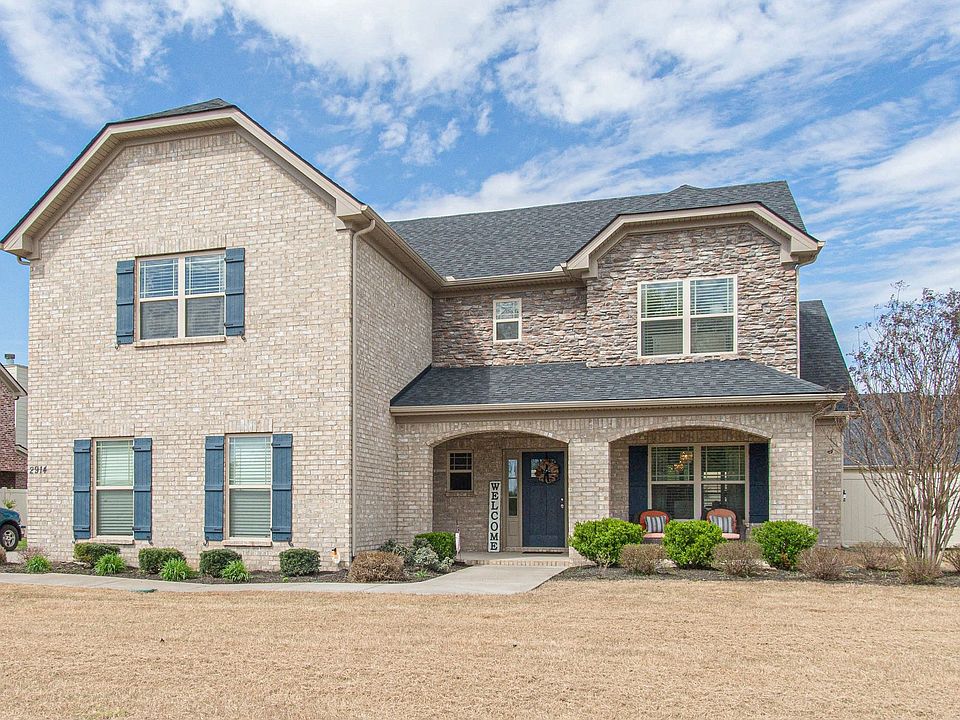 1st image of 2914 Saint Andrews Dr