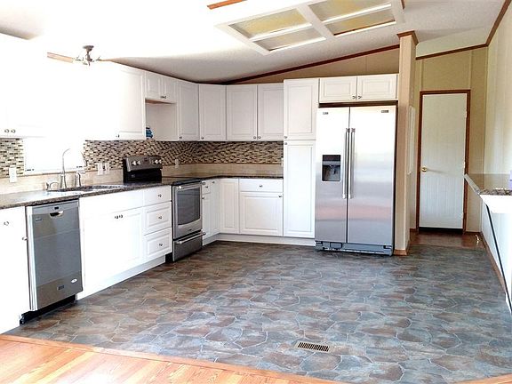 2nd image of 197 Woodfield Dr