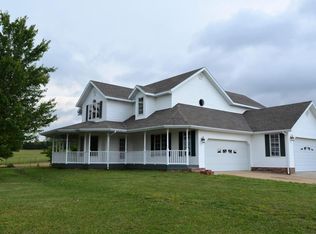 1504 Cologna Rd, Marshfield, MO 65706