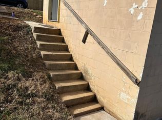 305 Maple St #7, Vine Grove, KY 40175