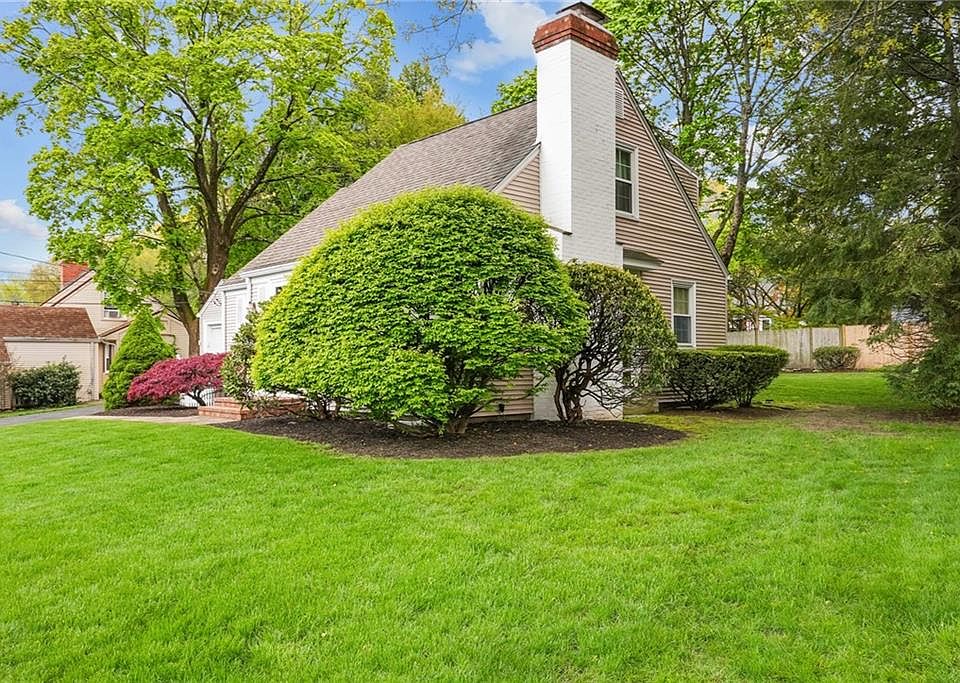 51 Meredith Dr, Cranston, RI 02920 MLS 1334879 Zillow