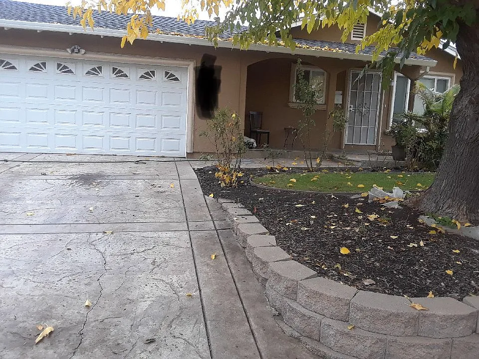 4073 Cornelia Way