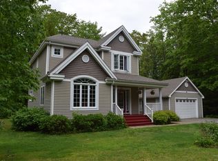24 Hart Rd, Warren, ME 04864