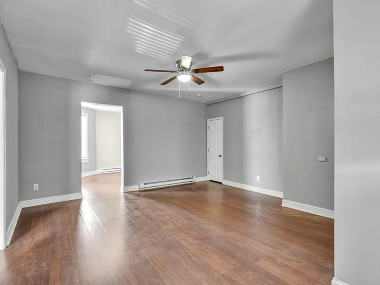 3160 Lyndale Ave #A — Photo 11