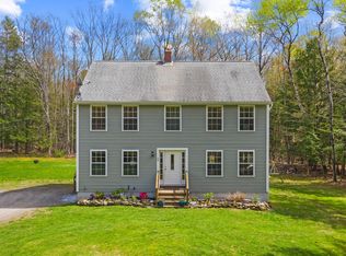 29 Marshall Valley Rd, Windham, ME 04062