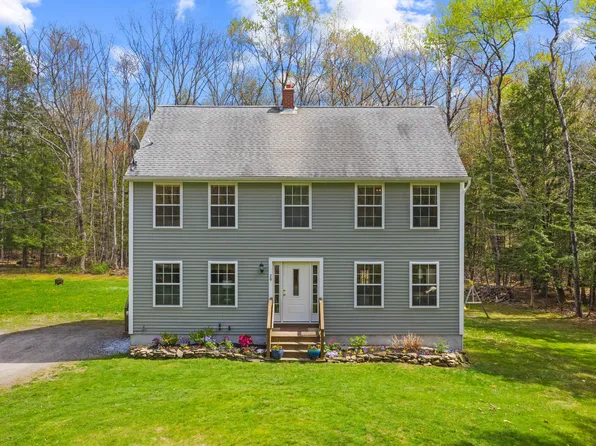 29 Marshall Valley Rd, Windham, ME 04062