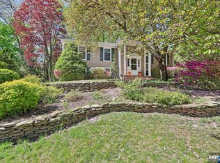 97 Erie Ave, Midland Park, NJ 07432