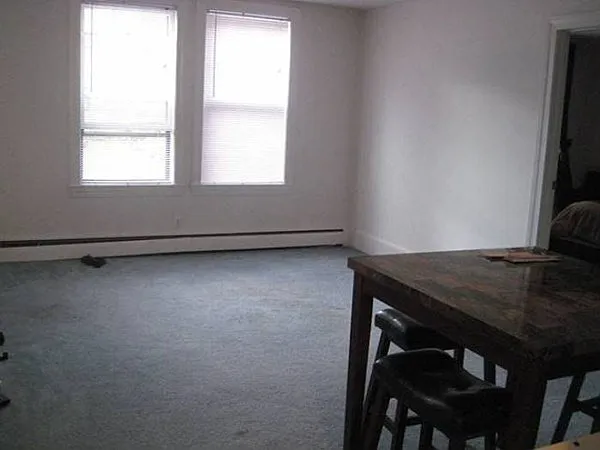 2 bed, 1.0 bath, 800 sqft, $2,800 — Photo 2