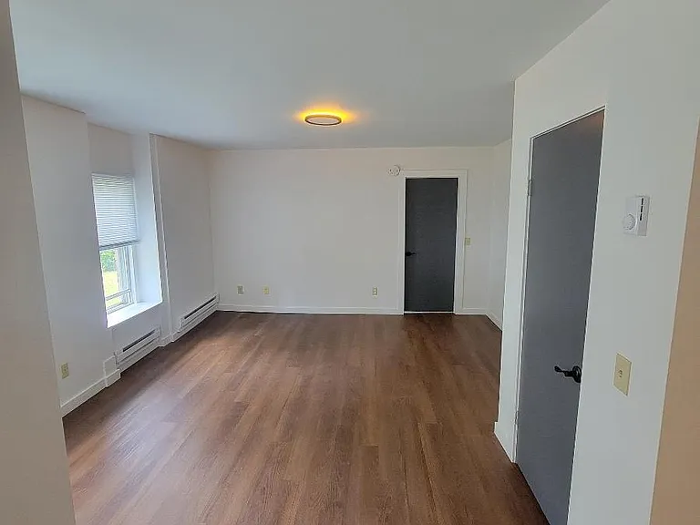 1719 Highland Ave #1 — Photo 5