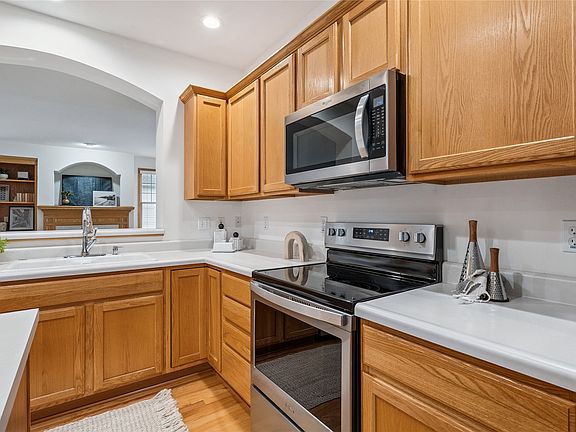 5th image of 7955 Wistful Vista Dr Unit 37