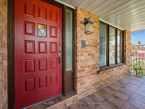5th image of 858 Wetherby Ln
