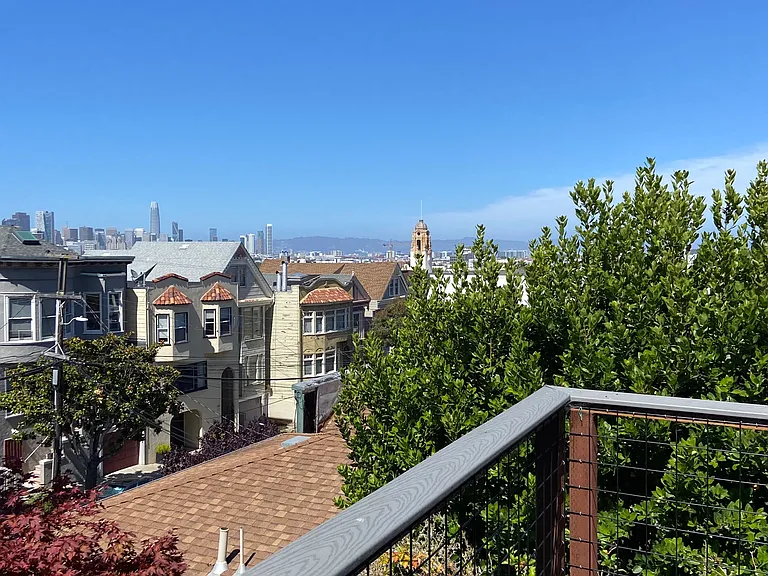557 Sanchez St — Photo 6