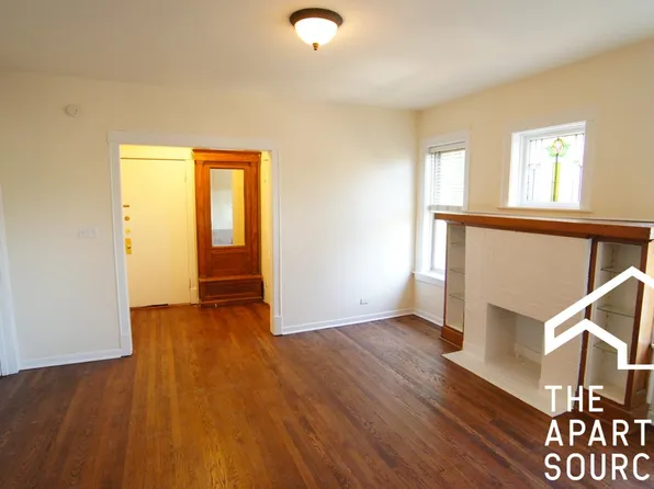 3453 W Schubert Ave #3E, Chicago, IL 60647