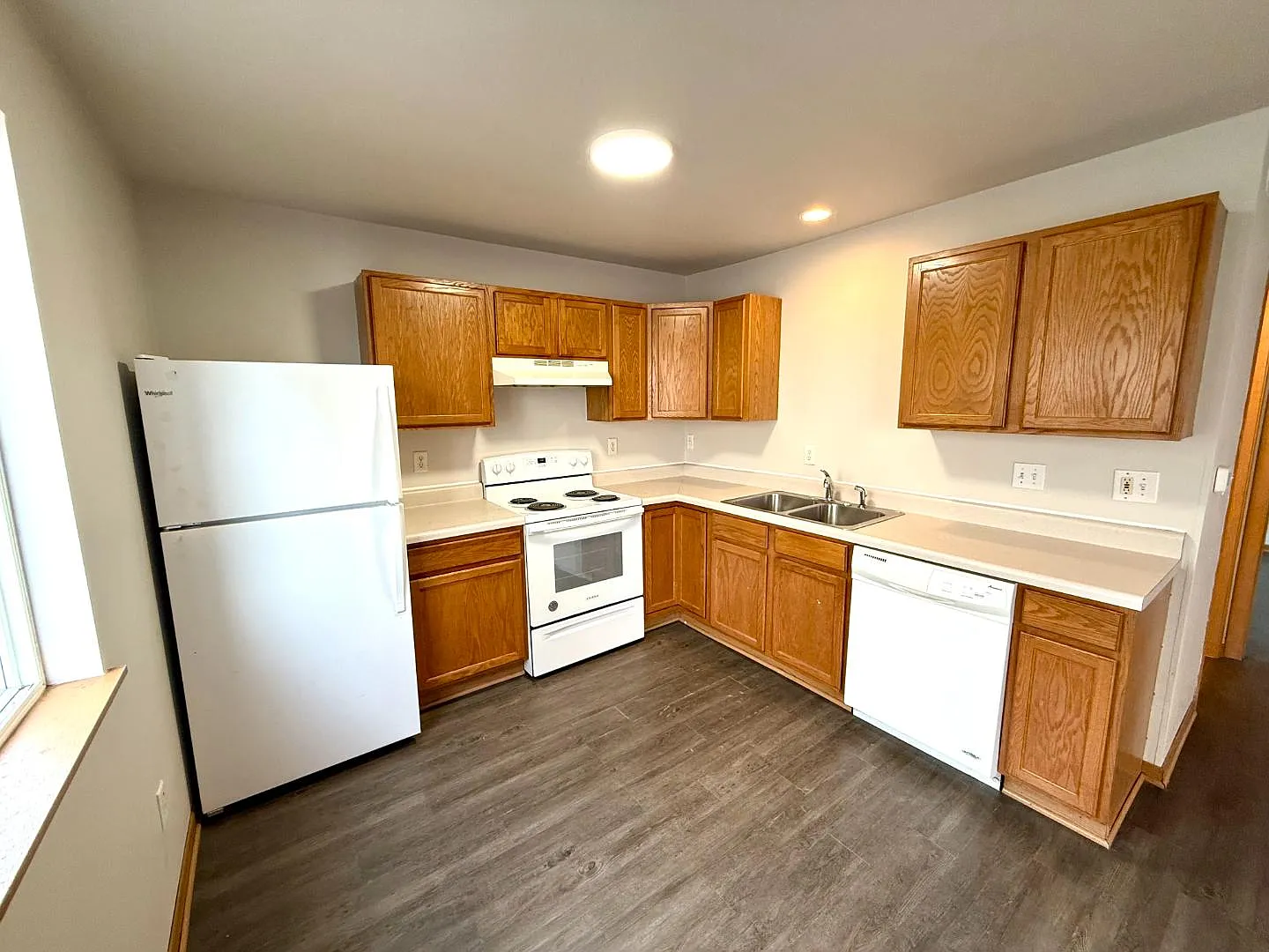 4524 Twain Circle - Unit 5 — Photo 4