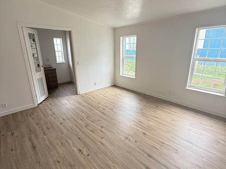 10204 217th Avenue Ct E #5 — Photo 9