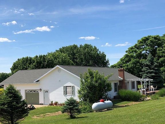 2nd image of 2587 Township Road 138 NW