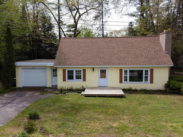 6441 Holden Ave, Indian River, MI 49749